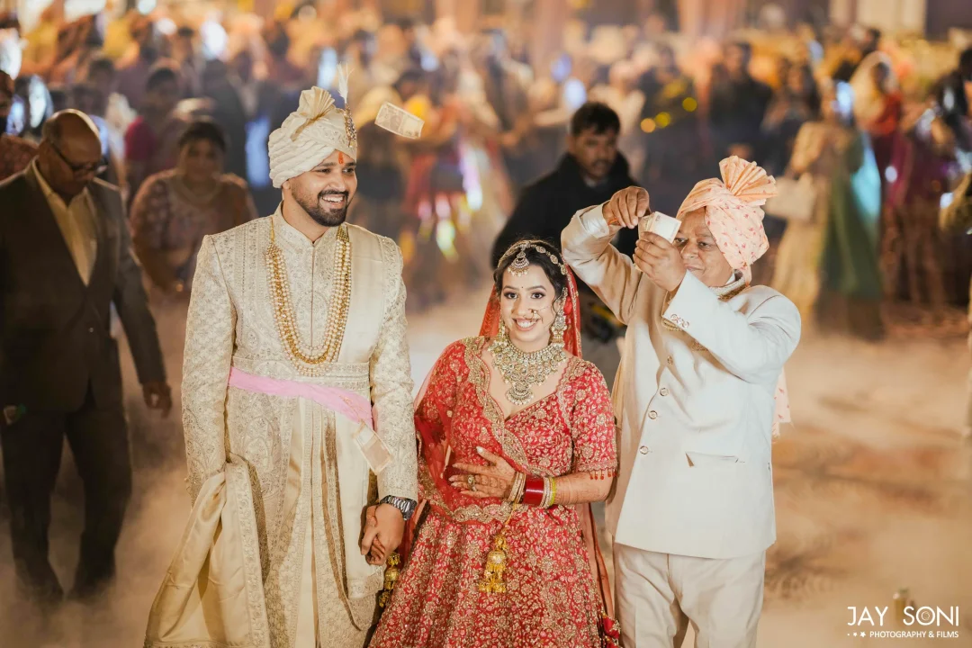 Aalok &amp; Kamini photo 53